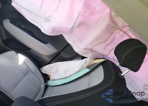 2026 Hyundai Venue Sel from USA, damaged, VIN KMHRC8A35TU429665